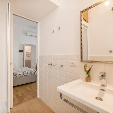 Cs Station Termini Monti Apartamento *